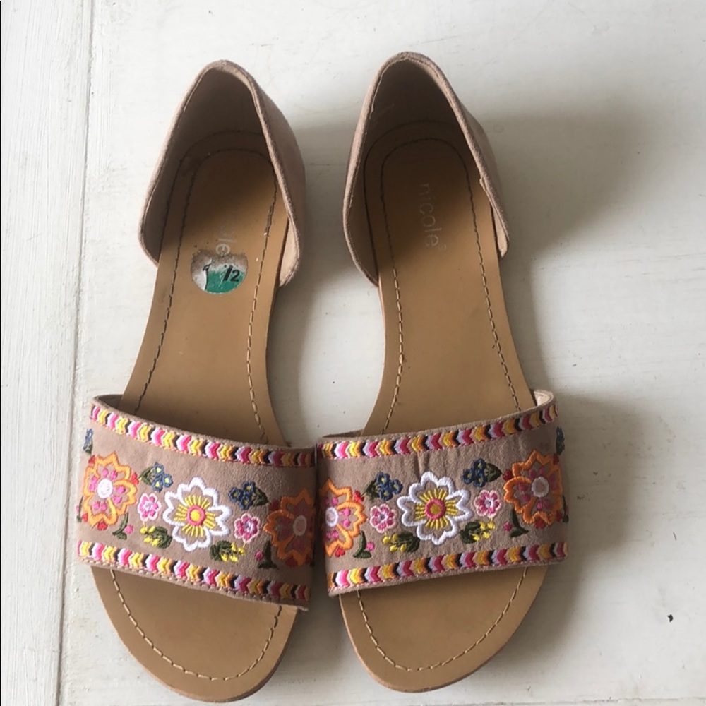 Flat Sandals